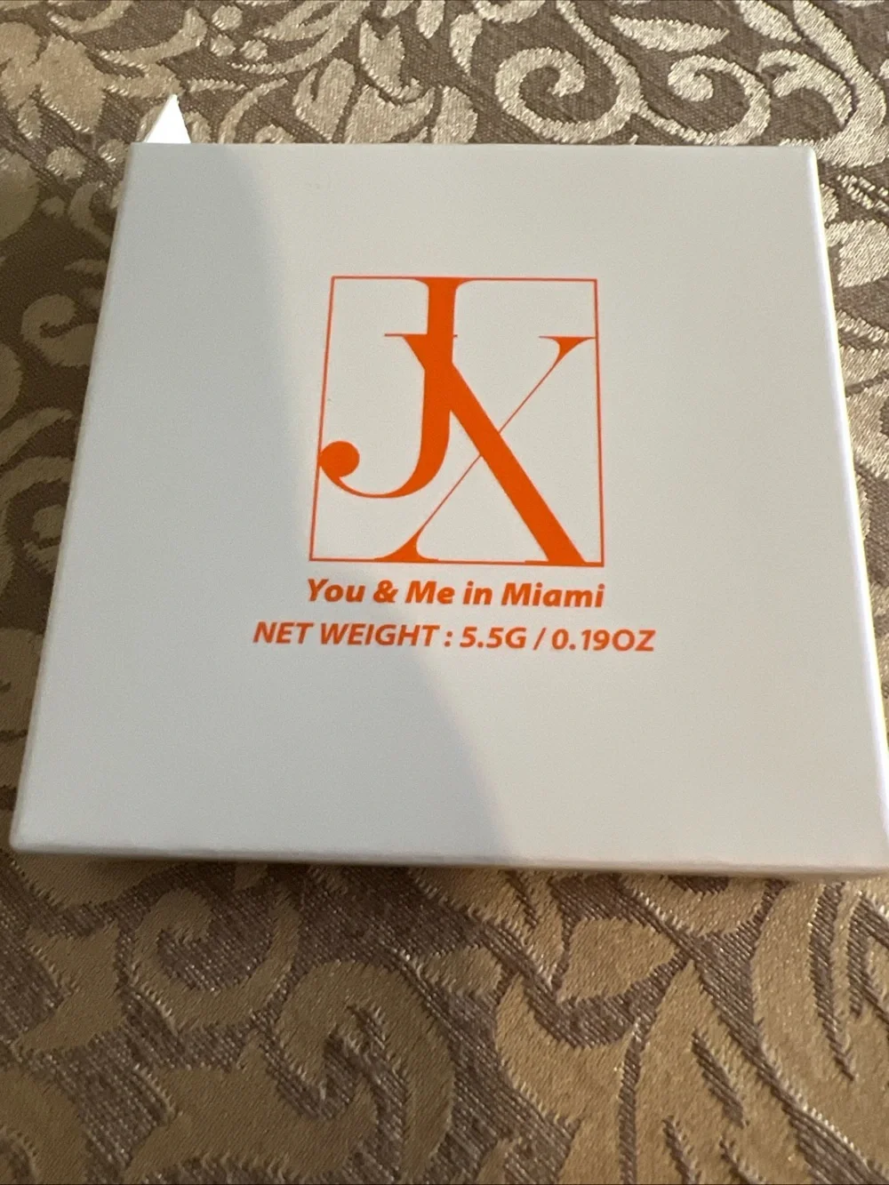JX Eye Shadow Palette - You & Me in Miami - Brand NEW!!